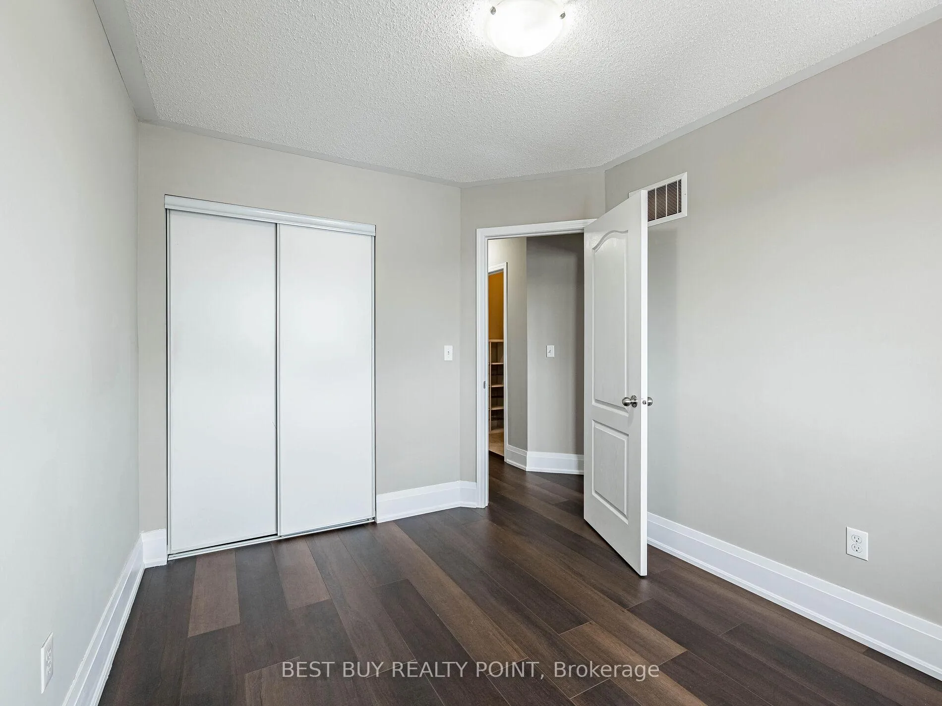 Photo 34 of Unit 36, 651 Farmstead Drive E, Milton, Willmott — HOMEH