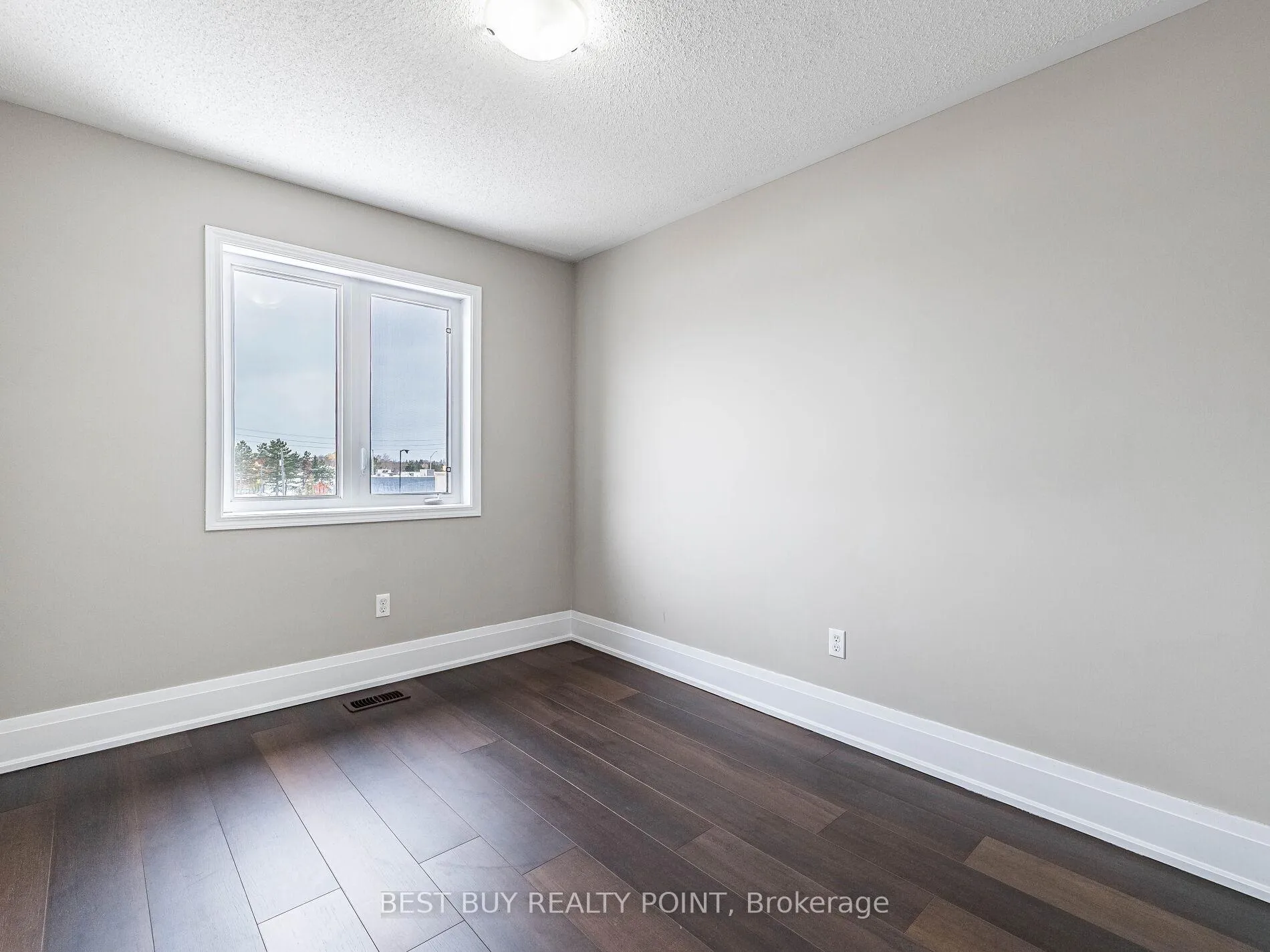 Photo 35 of Unit 36, 651 Farmstead Drive E, Milton, Willmott — HOMEH