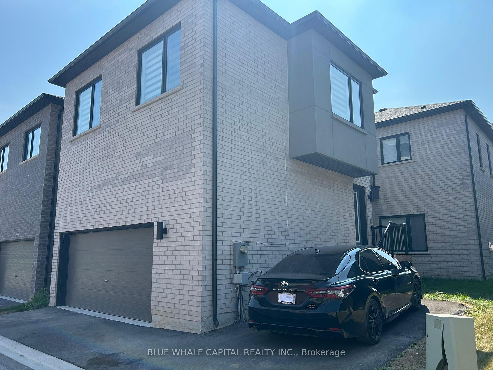Photo 1 of Unit COACH HOUSE, 54 Rustle Woods Avenue, Markham, Cornell — HOMEH