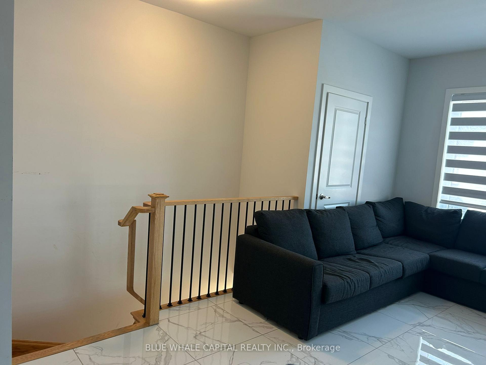 Photo 4 of Unit COACH HOUSE, 54 Rustle Woods Avenue, Markham, Cornell — HOMEH