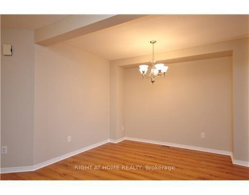 Photo 4 of 71 Peterson Place, Ottawa, Kanata - Katimavik — HOMEH
