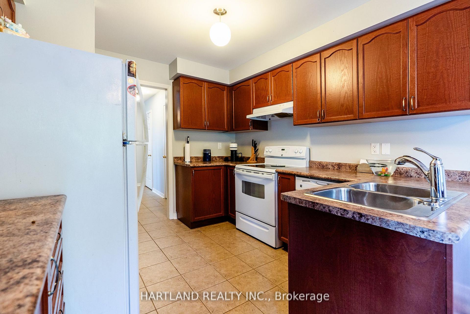 Photo 1 of 1236 Fox Hill Street, Innisfil, Alcona — HOMEH