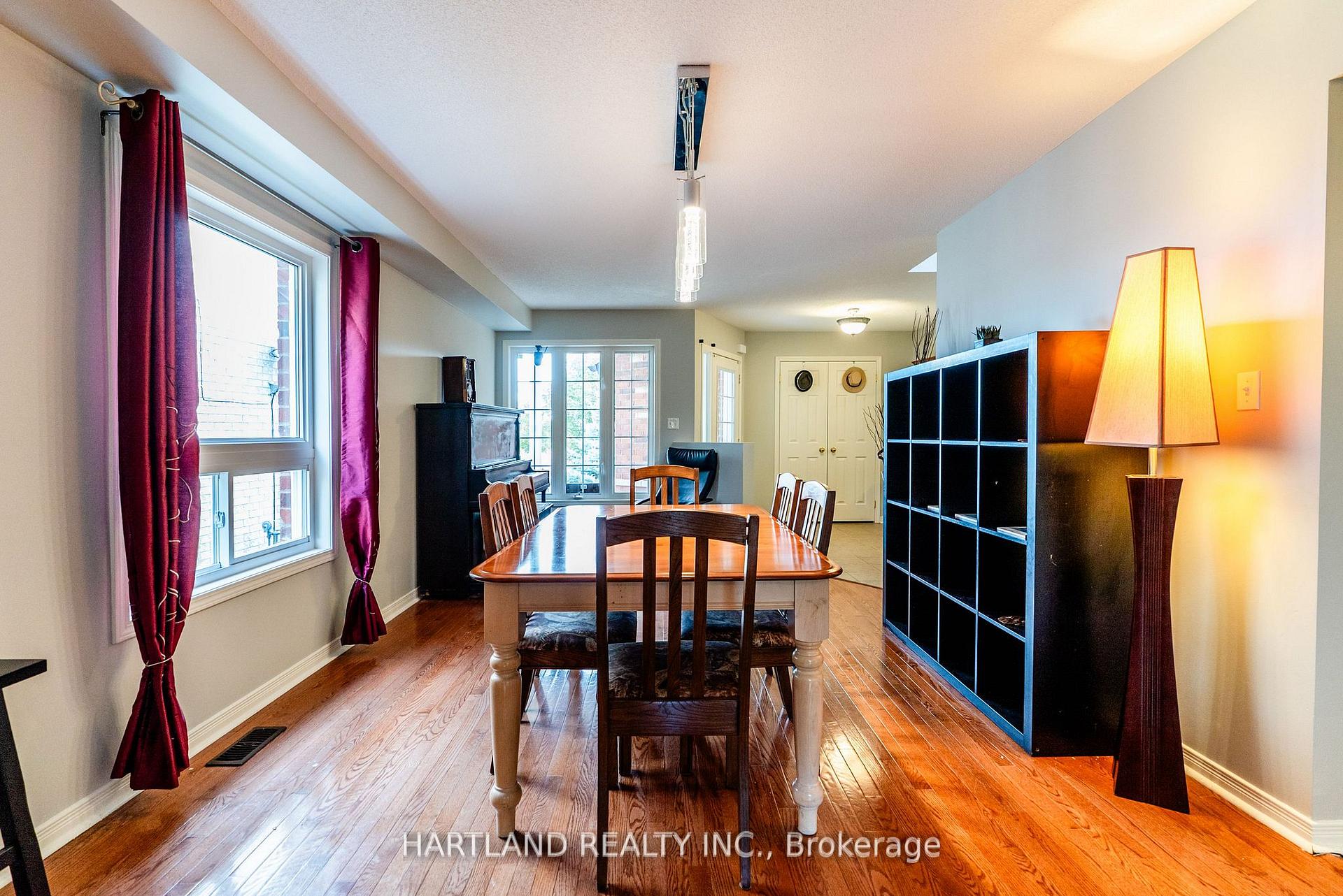 Photo 5 of 1236 Fox Hill Street, Innisfil, Alcona — HOMEH