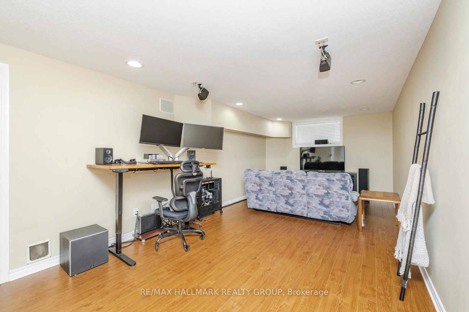 Photo 26 of 202 Waymark Crescent, Ottawa, Kanata - Bridlewood — HOMEH
