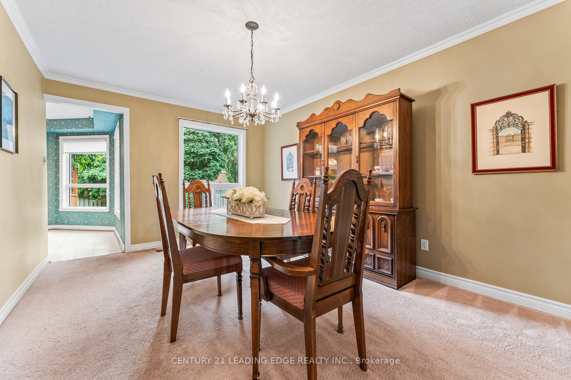 Photo 10 of 52 Bryant Road, Markham, Markham Village — HOMEH