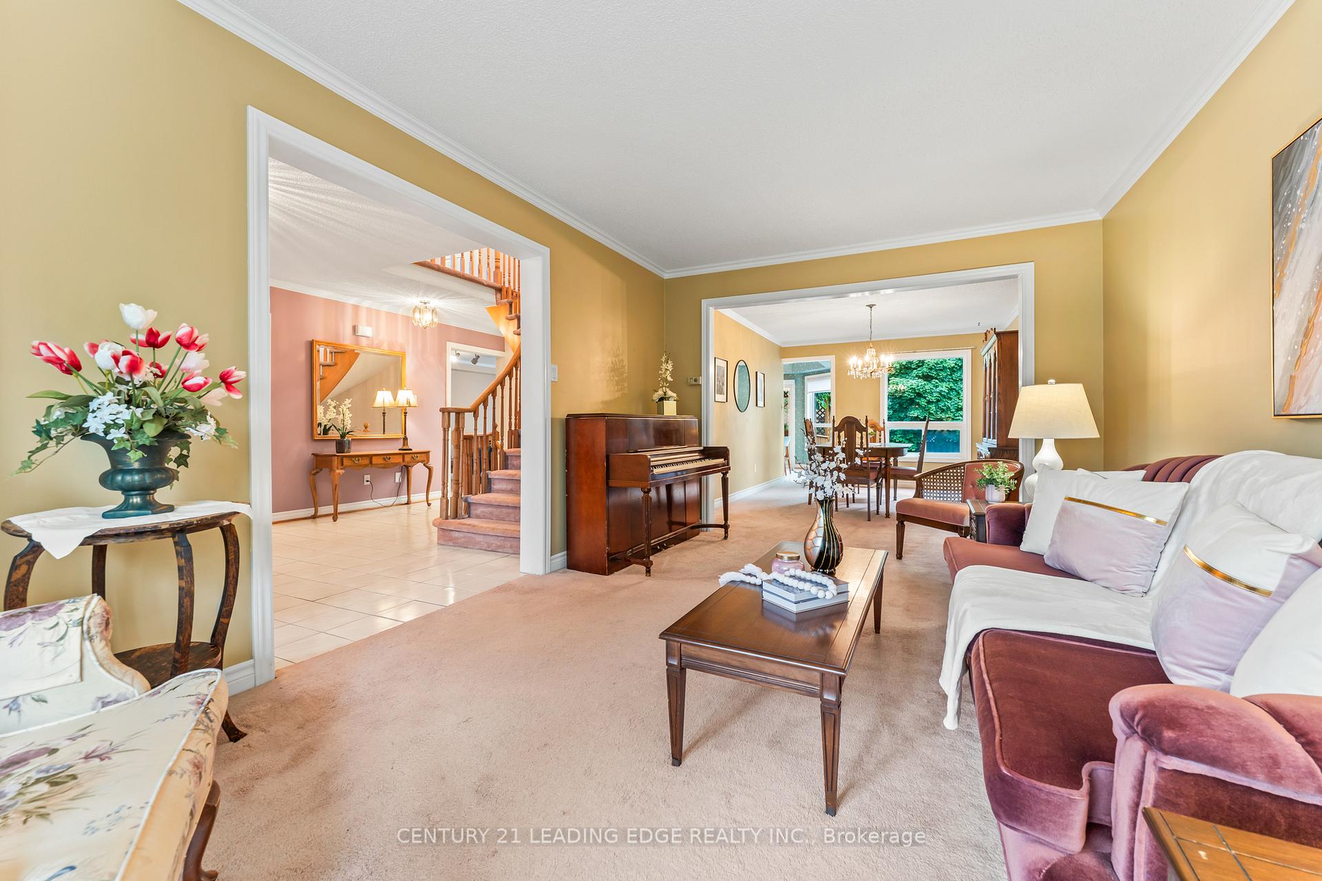Photo 11 of 52 Bryant Road, Markham, Markham Village — HOMEH