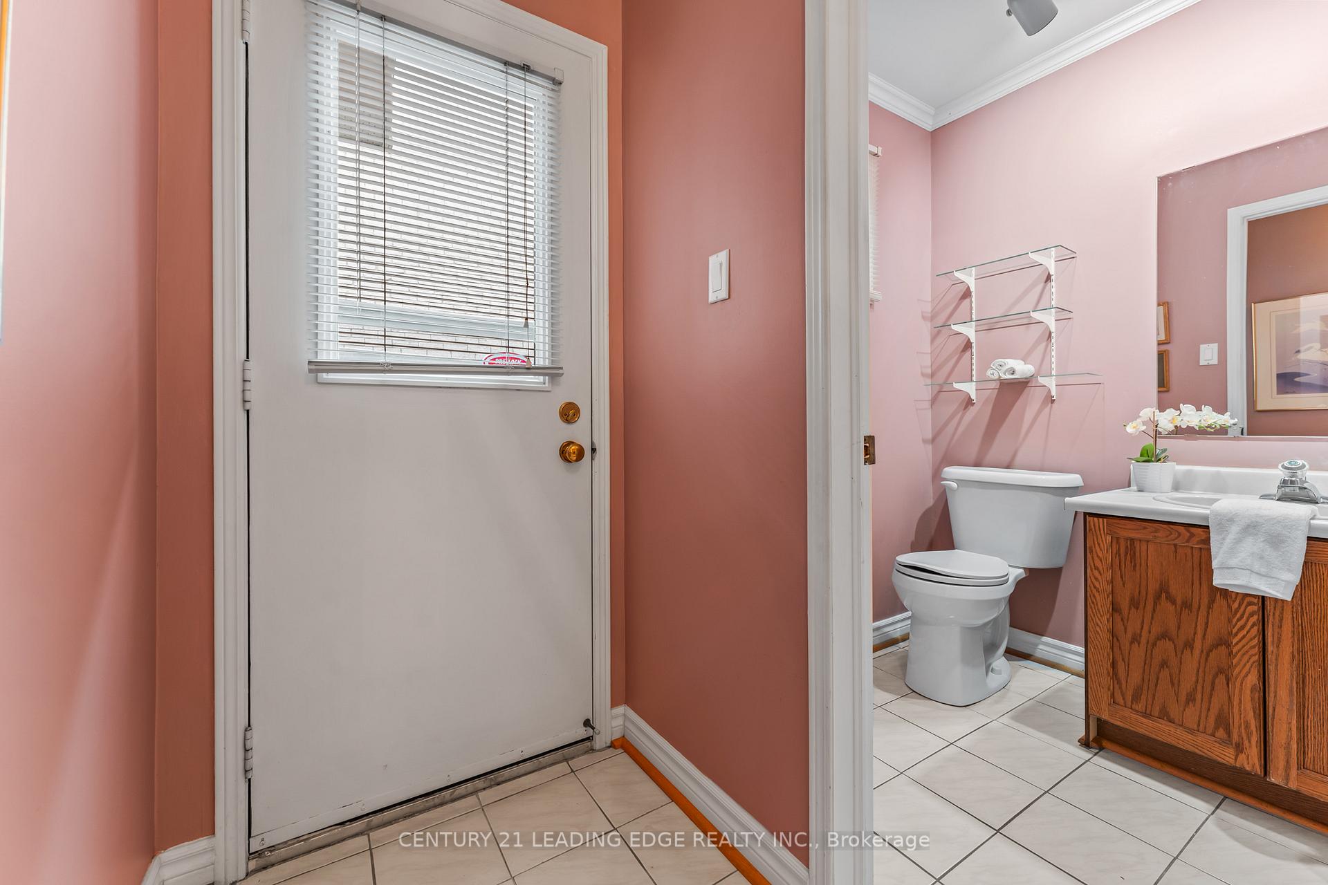 Photo 13 of 52 Bryant Road, Markham, Markham Village — HOMEH
