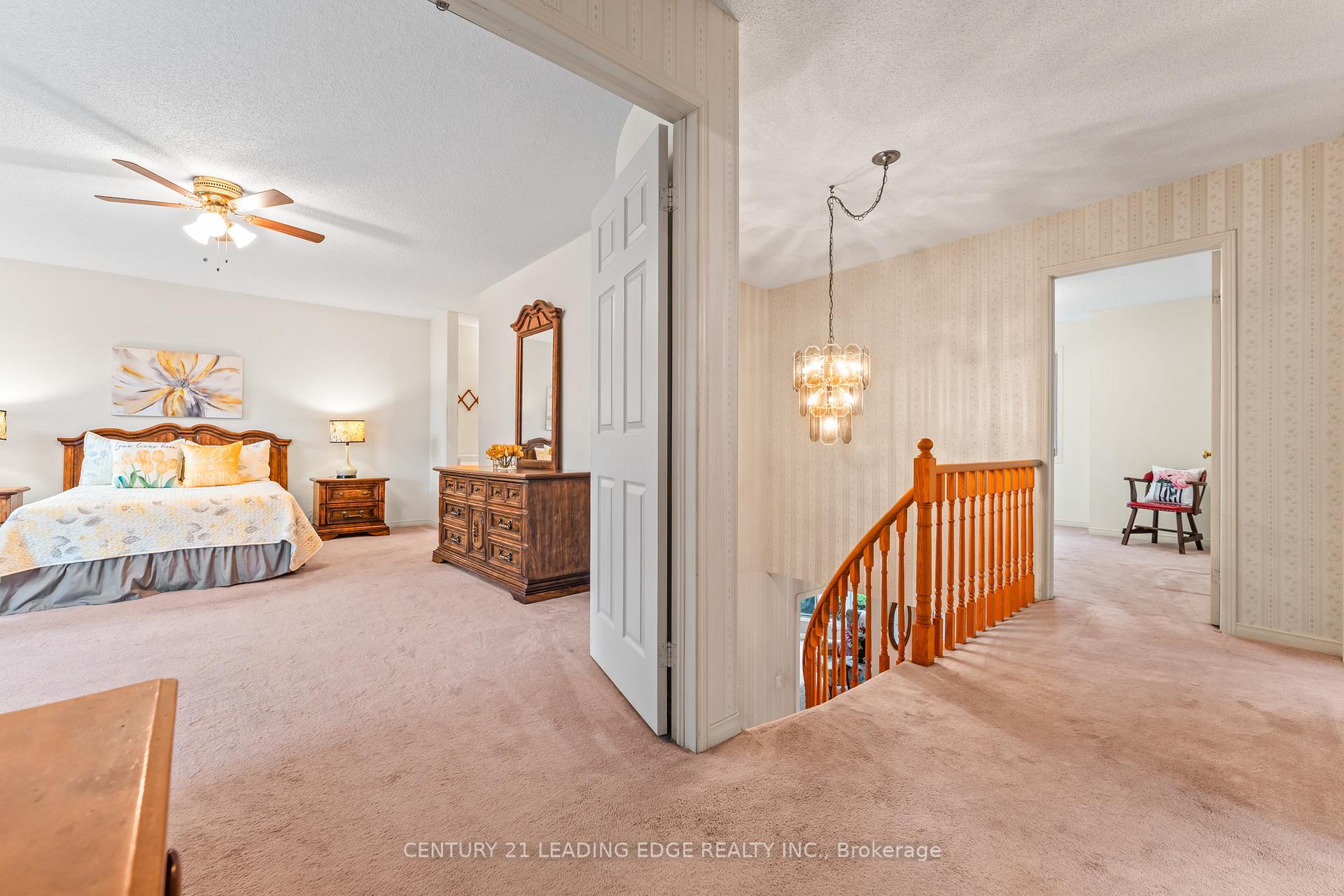 Photo 14 of 52 Bryant Road, Markham, Markham Village — HOMEH