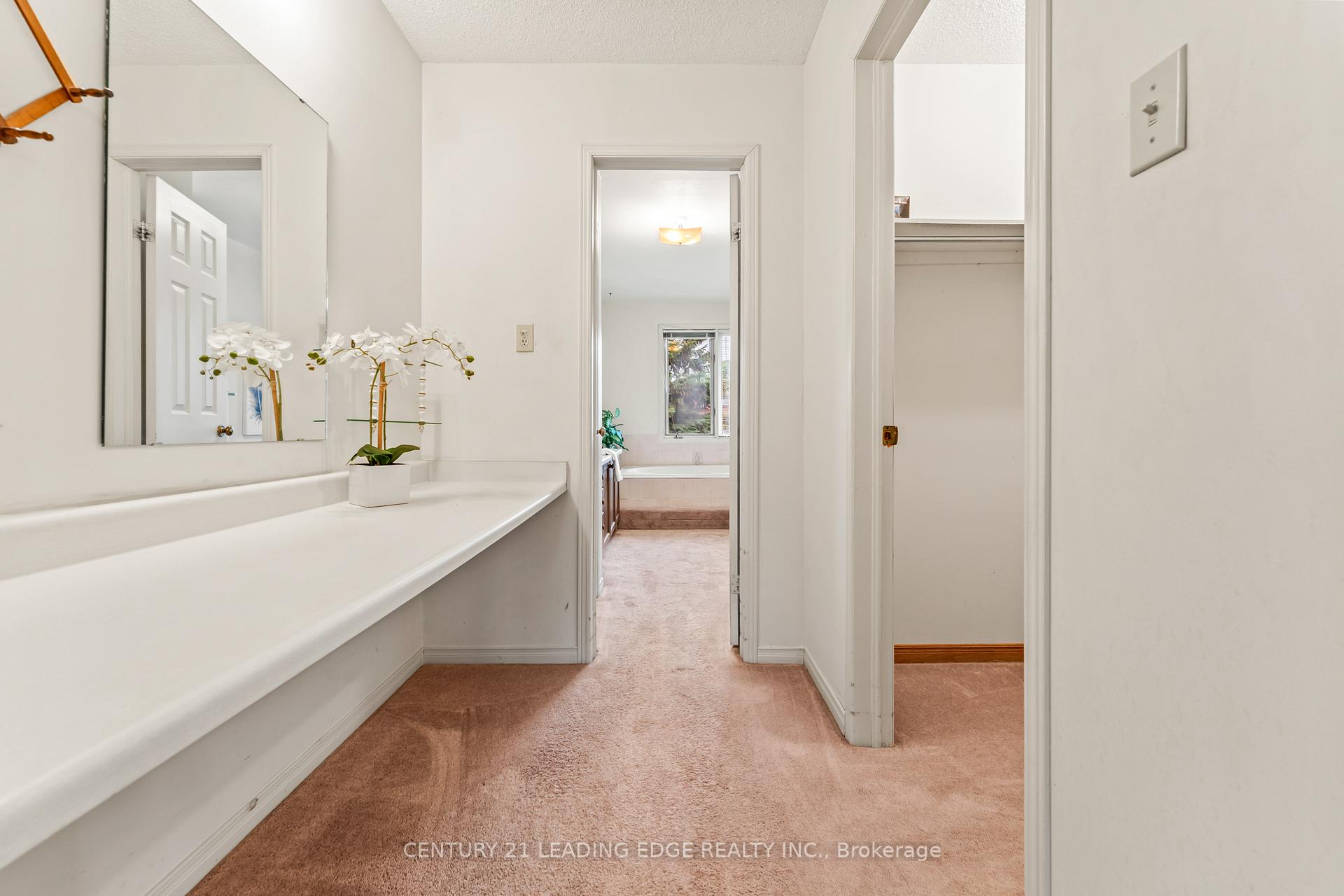 Photo 18 of 52 Bryant Road, Markham, Markham Village — HOMEH