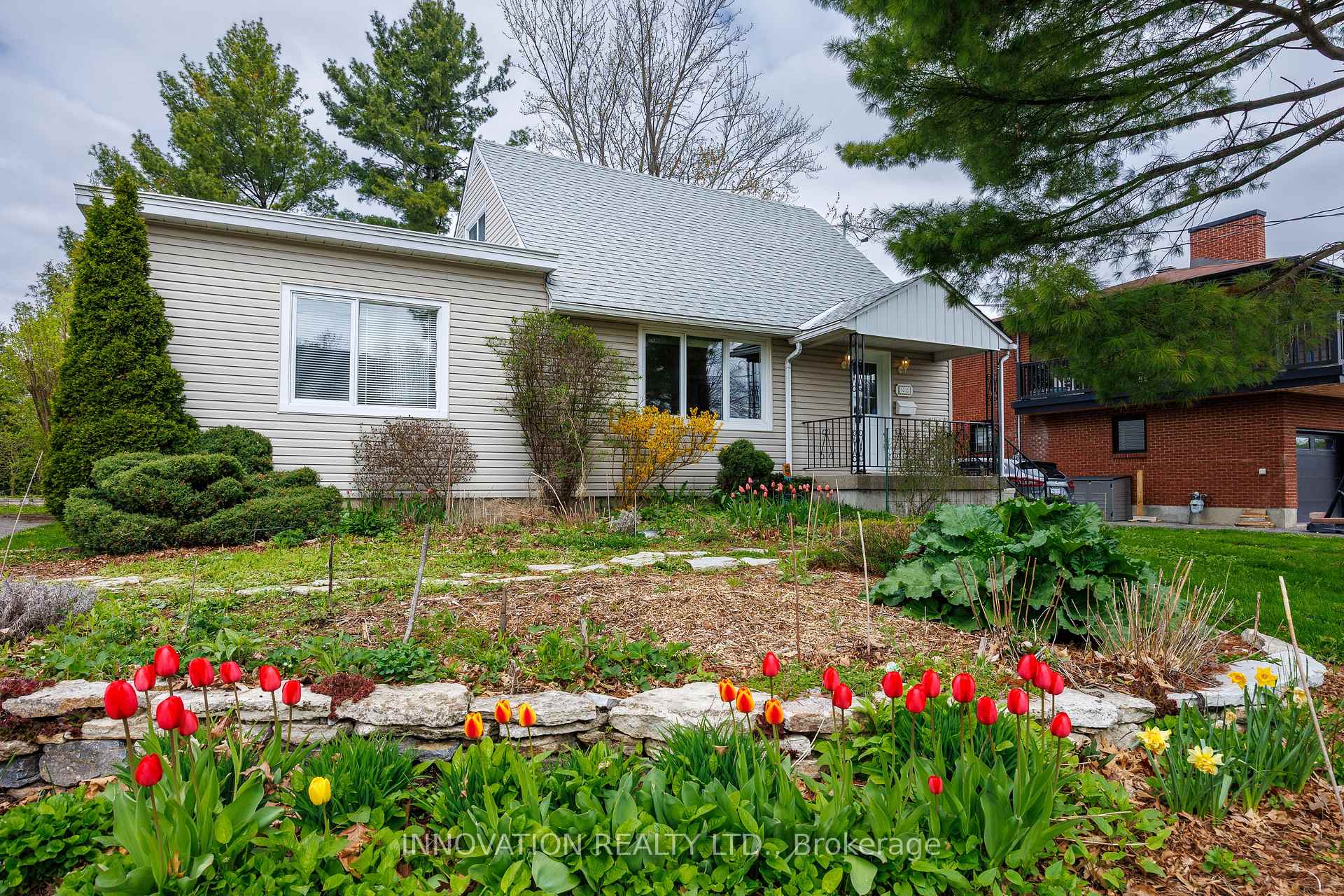 Photo 1 of 1013 Stormont Street, Ottawa, Carleton Heights — HOMEH