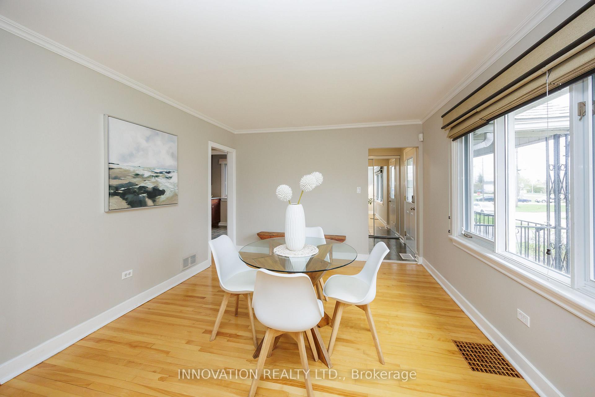 Photo 5 of 1013 Stormont Street, Ottawa, Carleton Heights — HOMEH