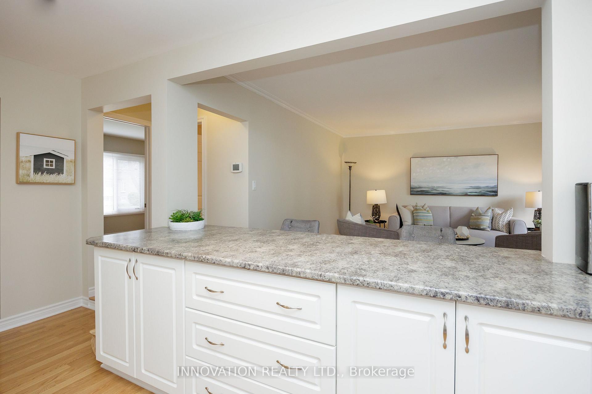 Photo 10 of 1013 Stormont Street, Ottawa, Carleton Heights — HOMEH