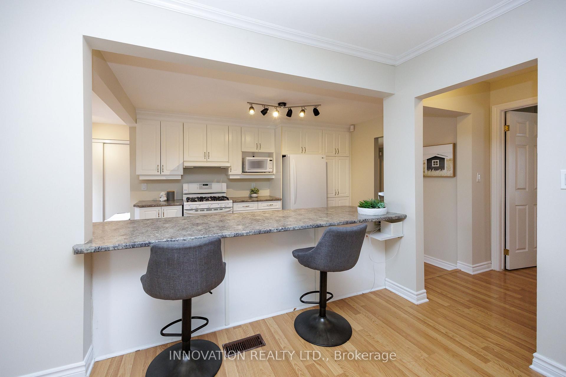 Photo 12 of 1013 Stormont Street, Ottawa, Carleton Heights — HOMEH