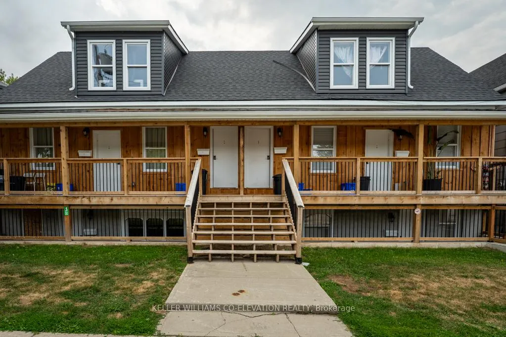 Photo 2 of Unit 2, 164-168 Picton Street E, Hamilton, North End — HOMEH