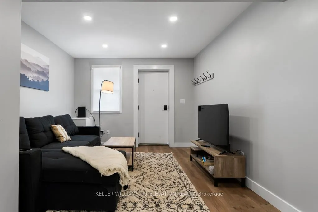 Photo 4 of Unit 2, 164-168 Picton Street E, Hamilton, North End — HOMEH