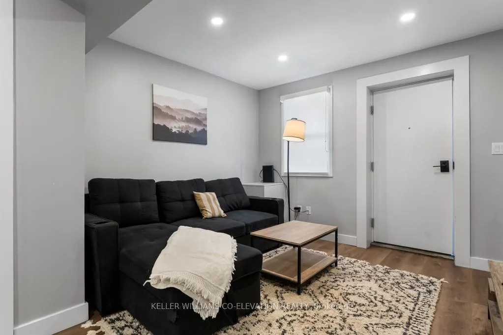 Photo 5 of Unit 2, 164-168 Picton Street E, Hamilton, North End — HOMEH