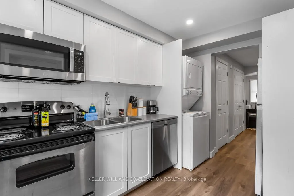 Photo 12 of Unit 2, 164-168 Picton Street E, Hamilton, North End — HOMEH
