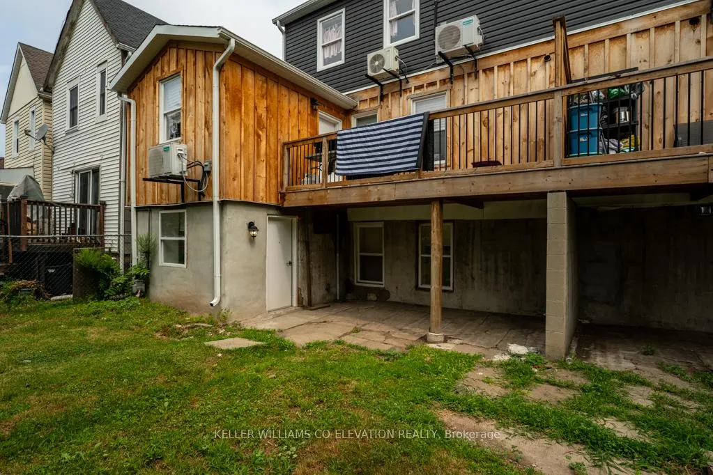 Photo 32 of Unit 2, 164-168 Picton Street E, Hamilton, North End — HOMEH