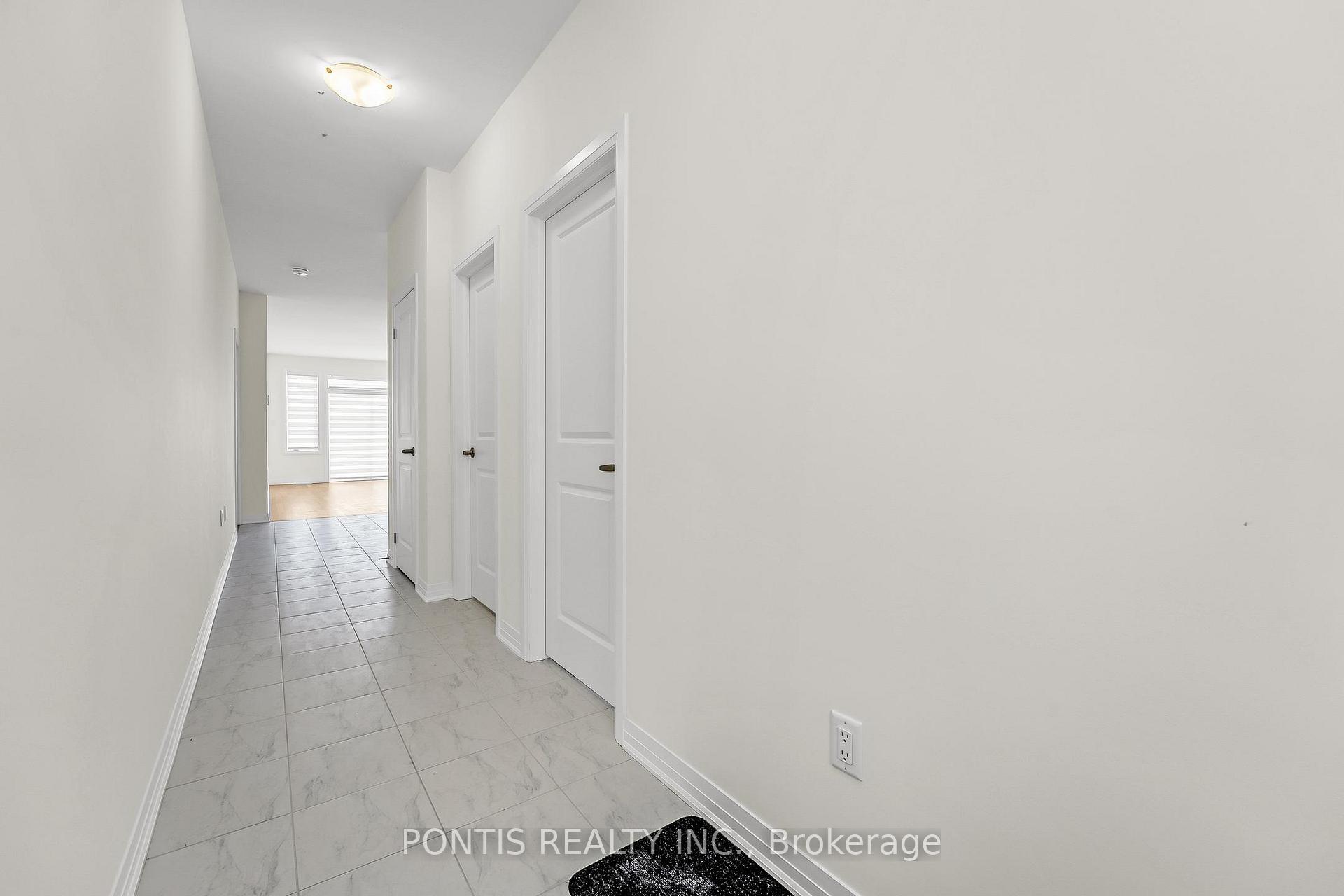 Photo 10 of 539 Hudson Crescent, Midland — HOMEH