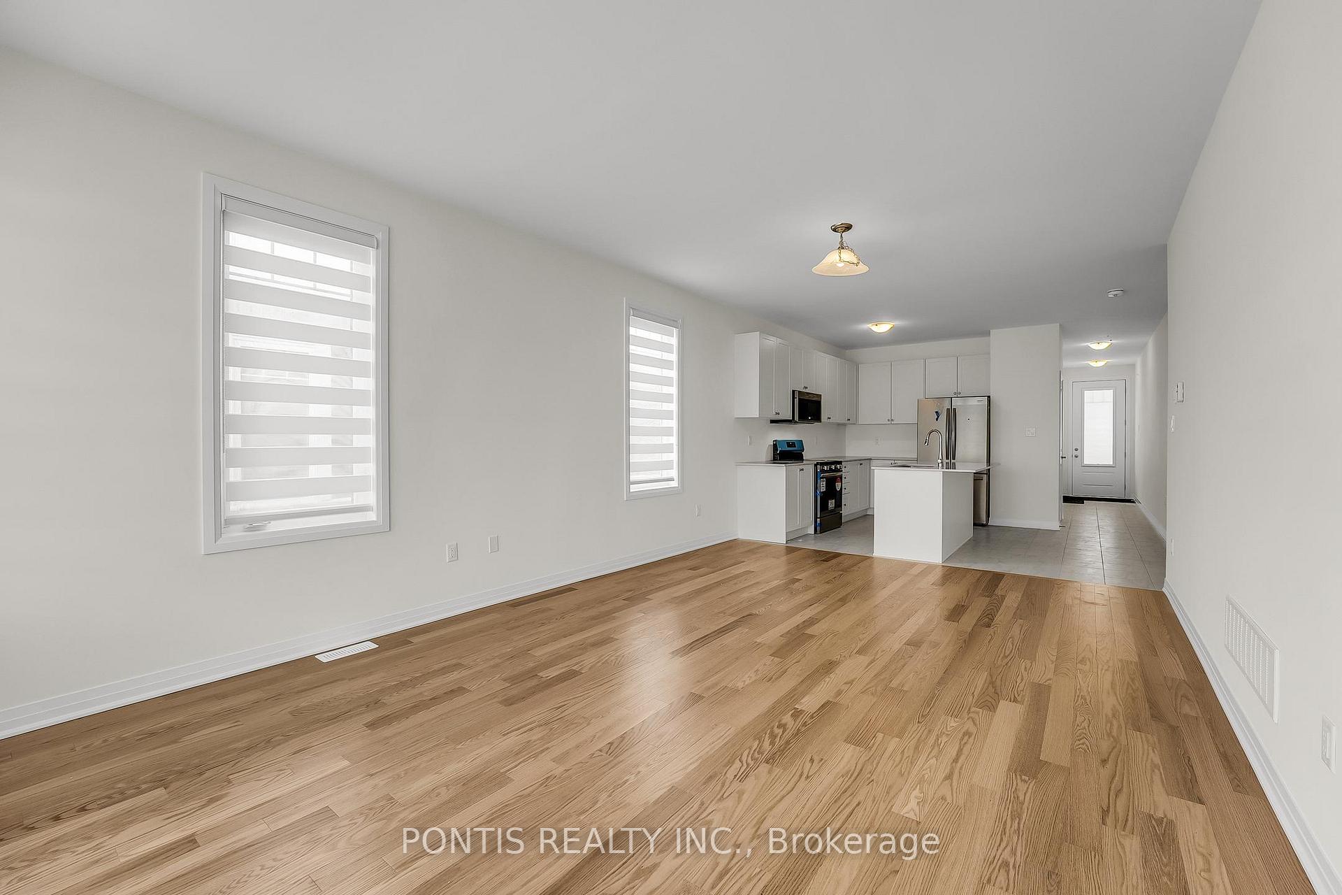 Photo 19 of 539 Hudson Crescent, Midland — HOMEH