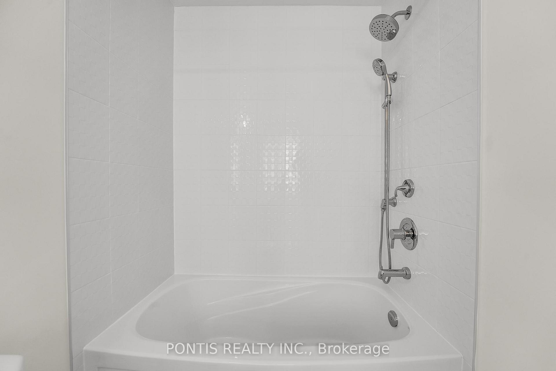 Photo 30 of 539 Hudson Crescent, Midland — HOMEH