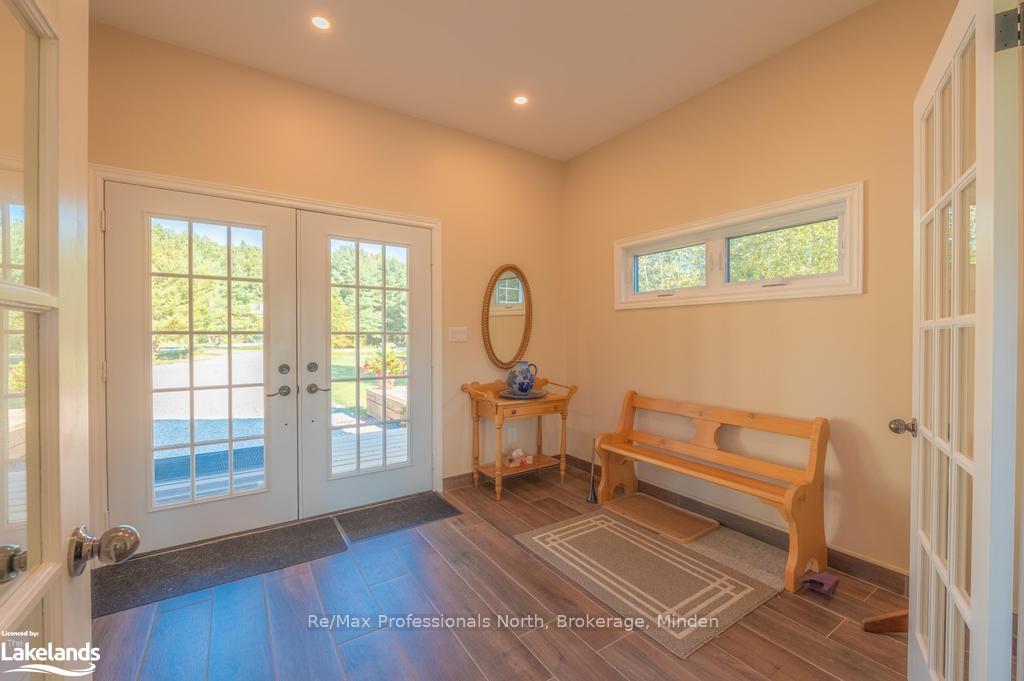 Photo 10 of 1066 Country Road, Minden Hills, Lutterworth — HOMEH