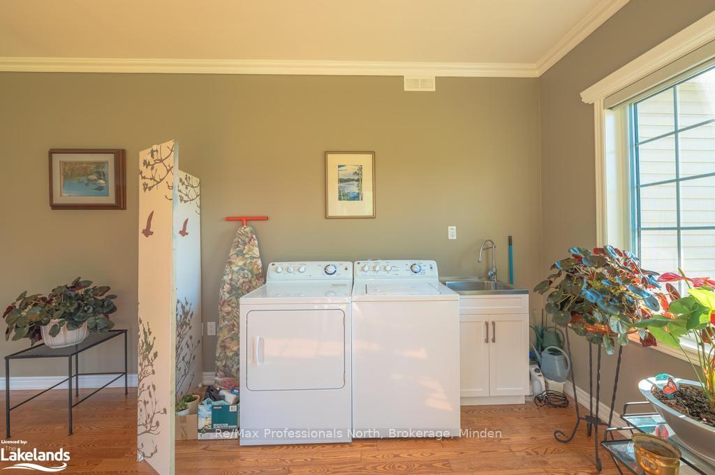 Photo 15 of 1066 Country Road, Minden Hills, Lutterworth — HOMEH