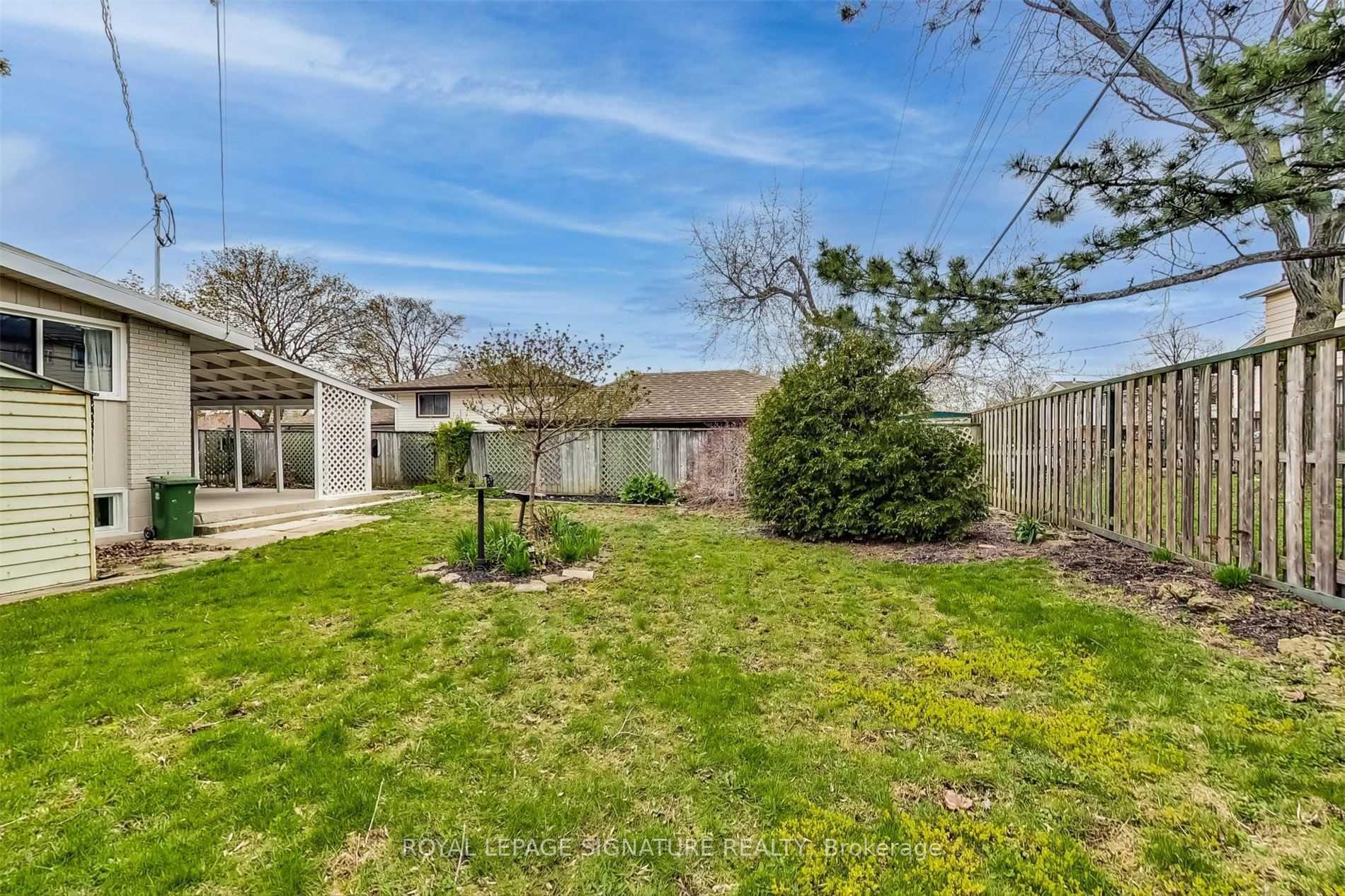 Photo 16 of Unit BST, 95 Cardinal Drive, Hamilton, Bruleville — HOMEH