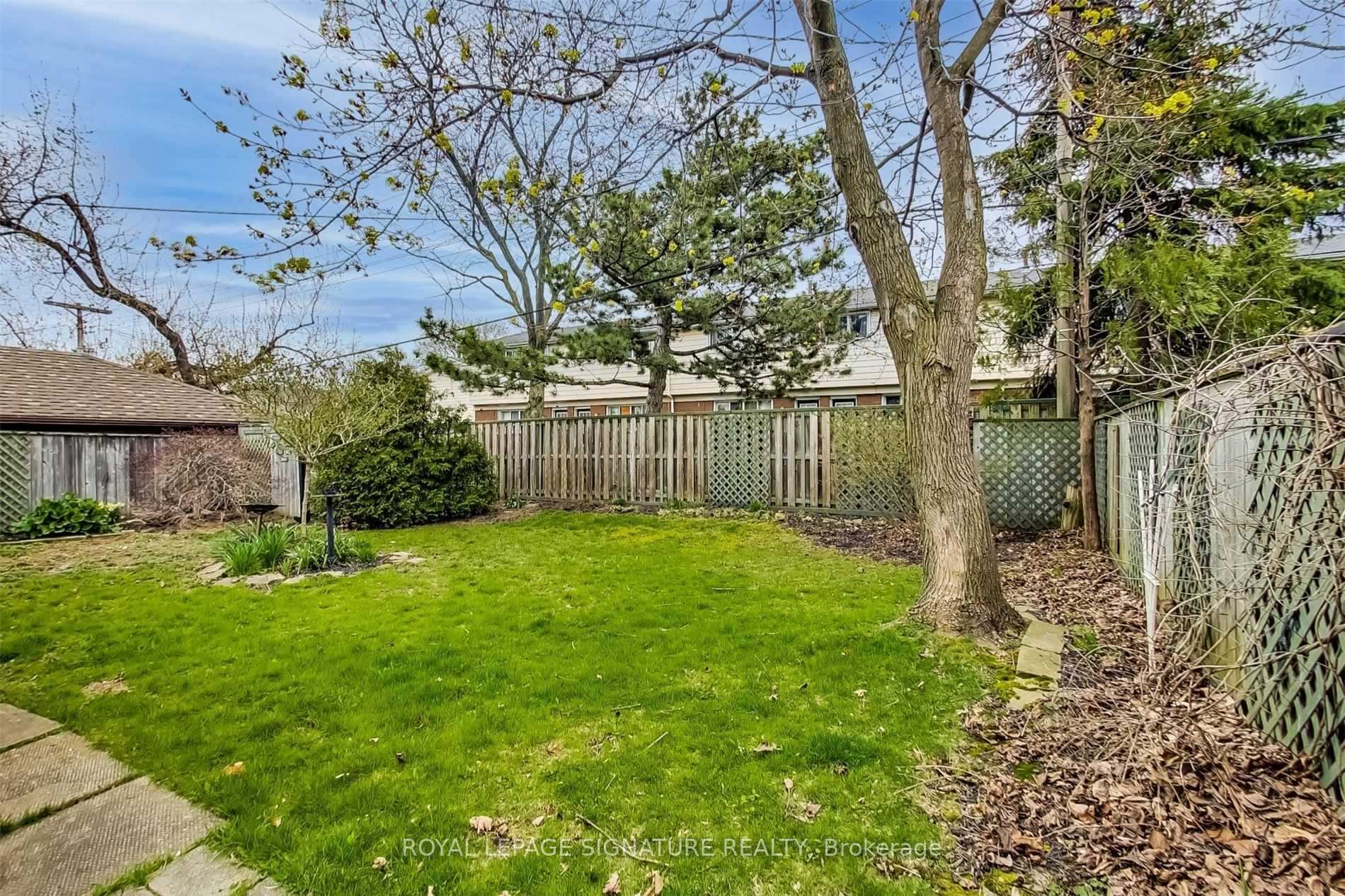 Photo 17 of Unit BST, 95 Cardinal Drive, Hamilton, Bruleville — HOMEH
