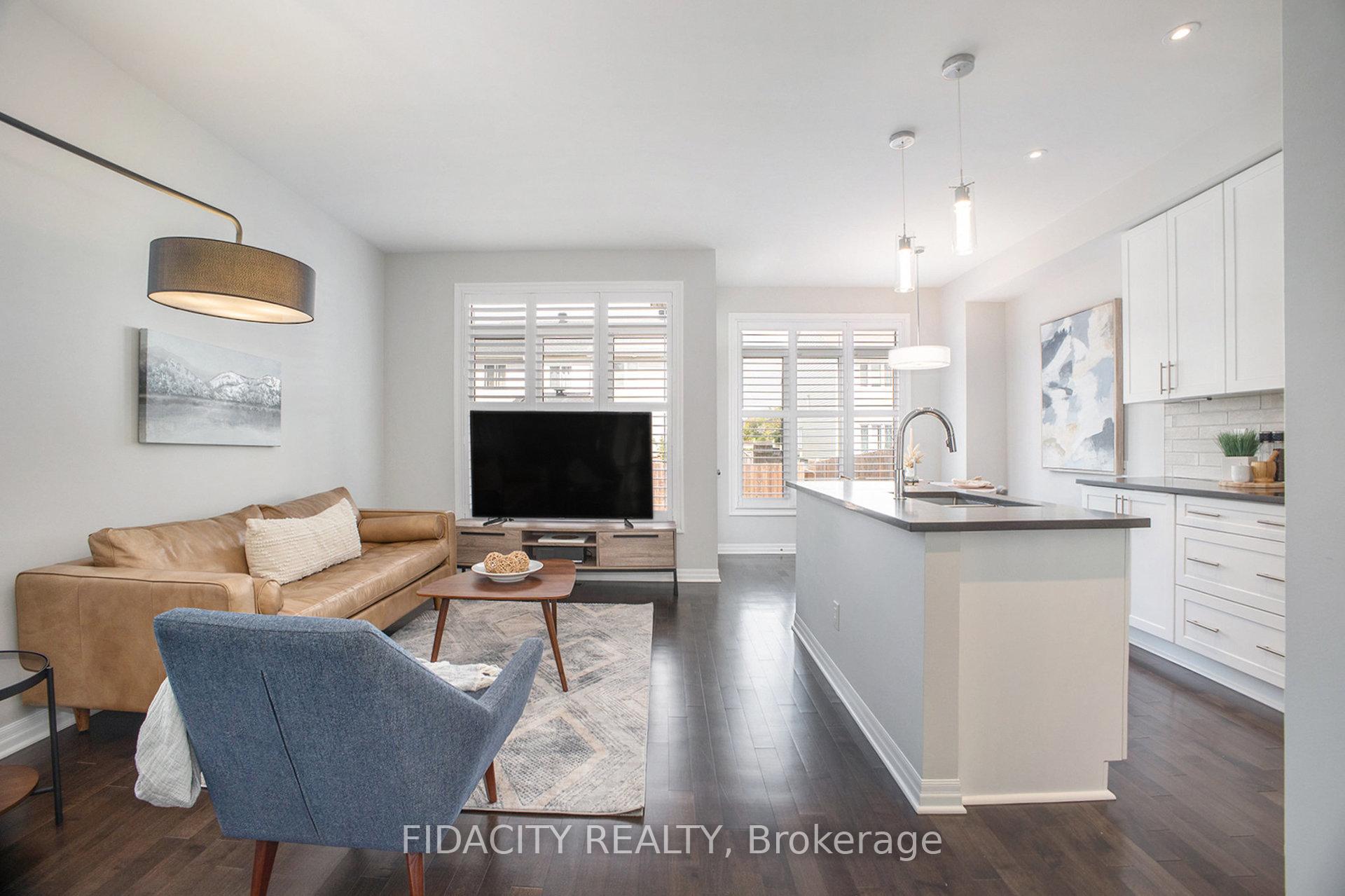 Photo 5 of 168 Overberg Way, Ottawa, Kanata - Emerald Meadows/Trailwest — HOMEH