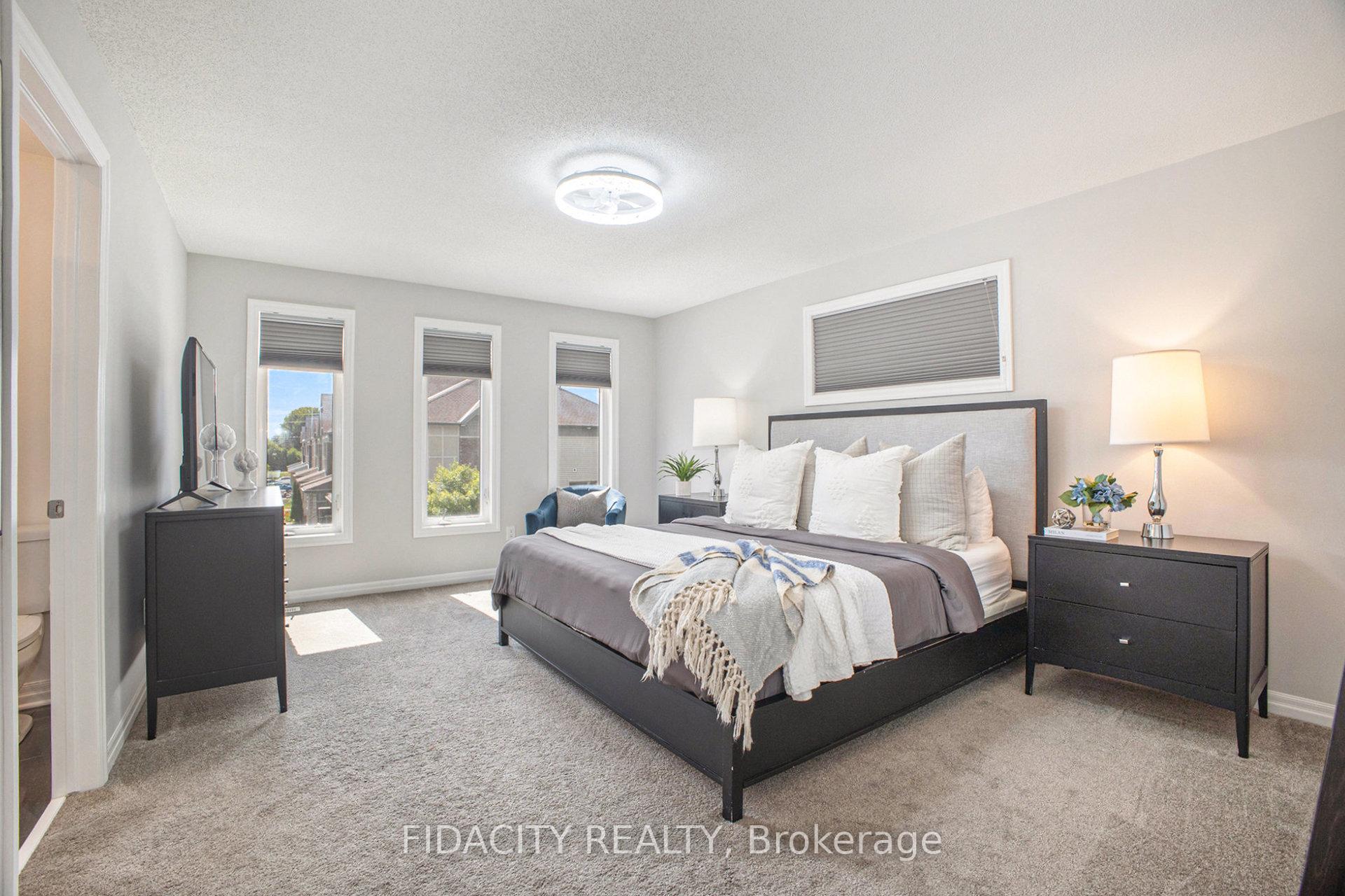 Photo 18 of 168 Overberg Way, Ottawa, Kanata - Emerald Meadows/Trailwest — HOMEH