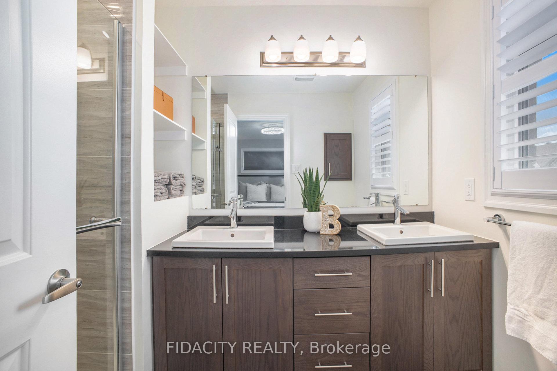Photo 21 of 168 Overberg Way, Ottawa, Kanata - Emerald Meadows/Trailwest — HOMEH