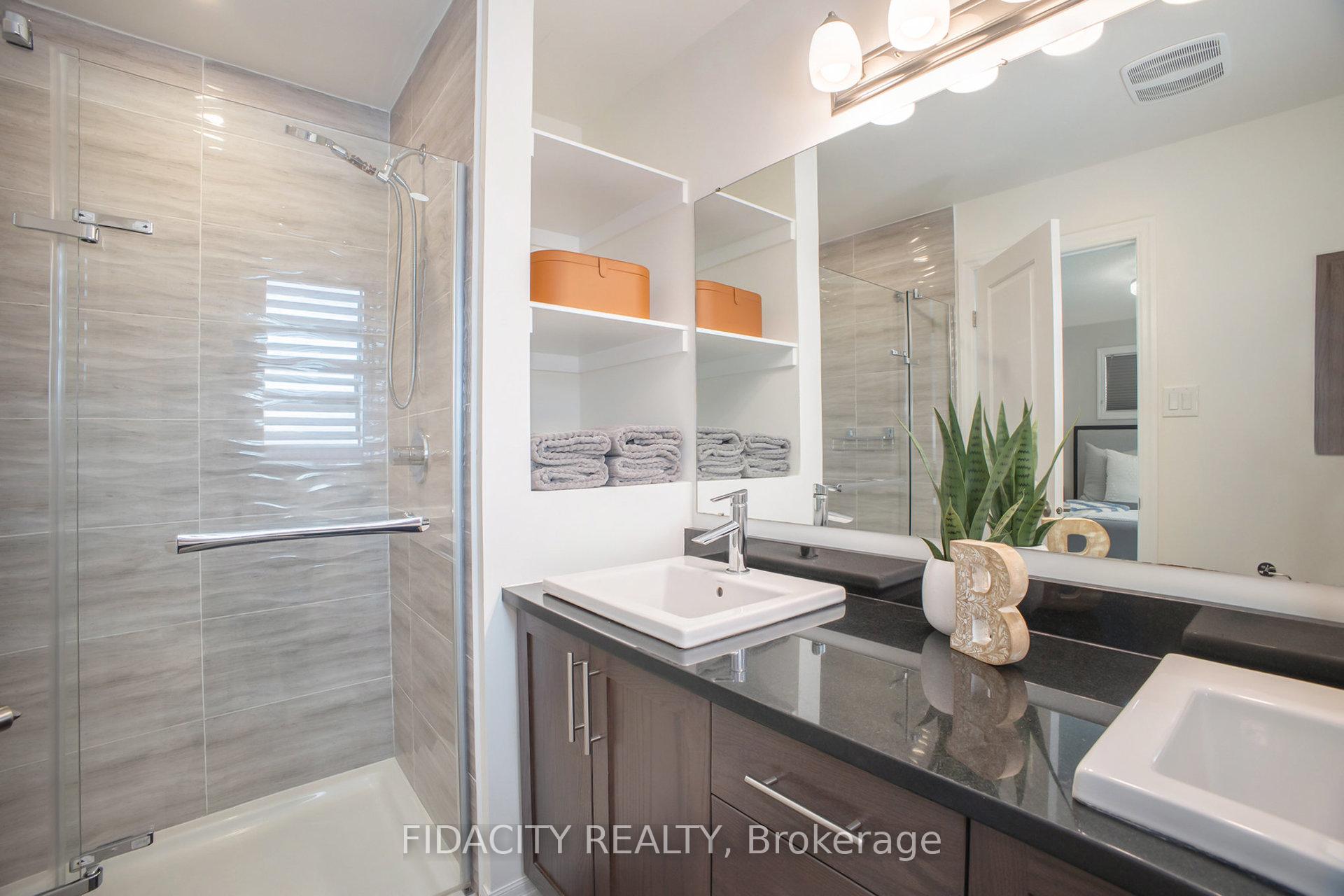 Photo 22 of 168 Overberg Way, Ottawa, Kanata - Emerald Meadows/Trailwest — HOMEH
