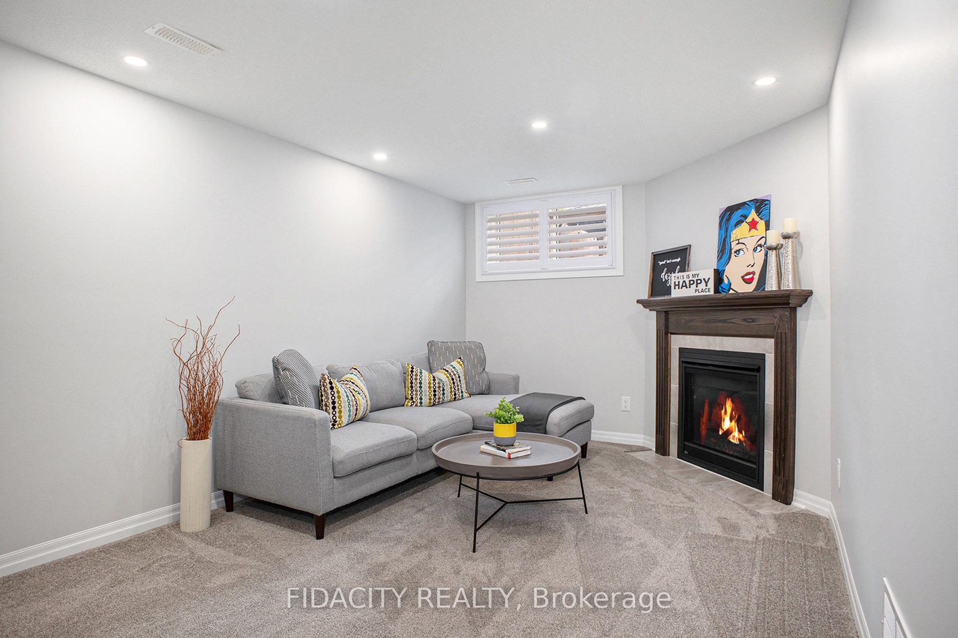 Photo 27 of 168 Overberg Way, Ottawa, Kanata - Emerald Meadows/Trailwest — HOMEH