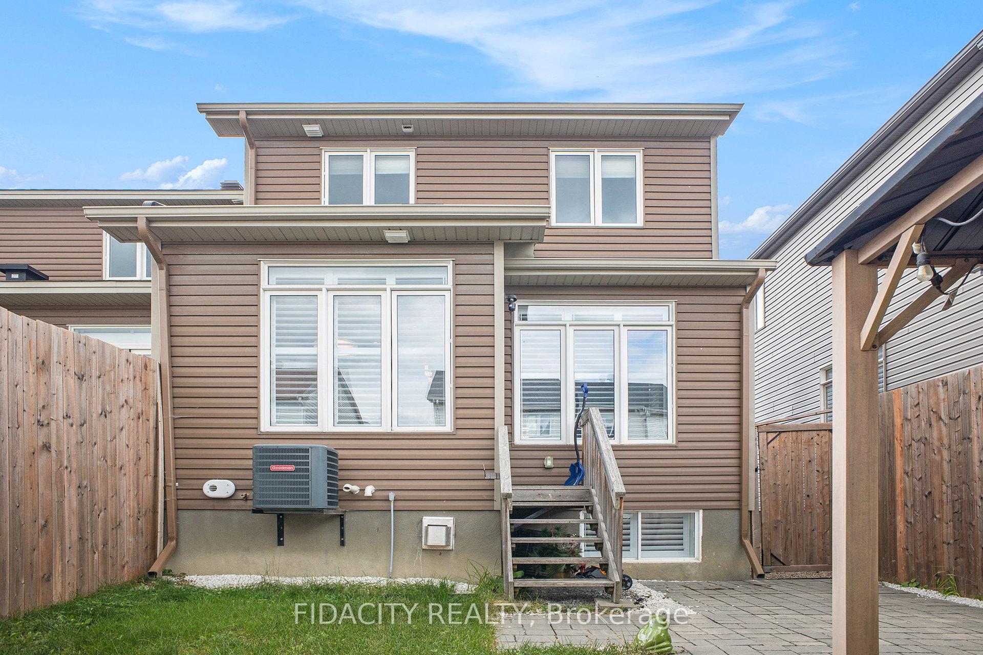 Photo 31 of 168 Overberg Way, Ottawa, Kanata - Emerald Meadows/Trailwest — HOMEH