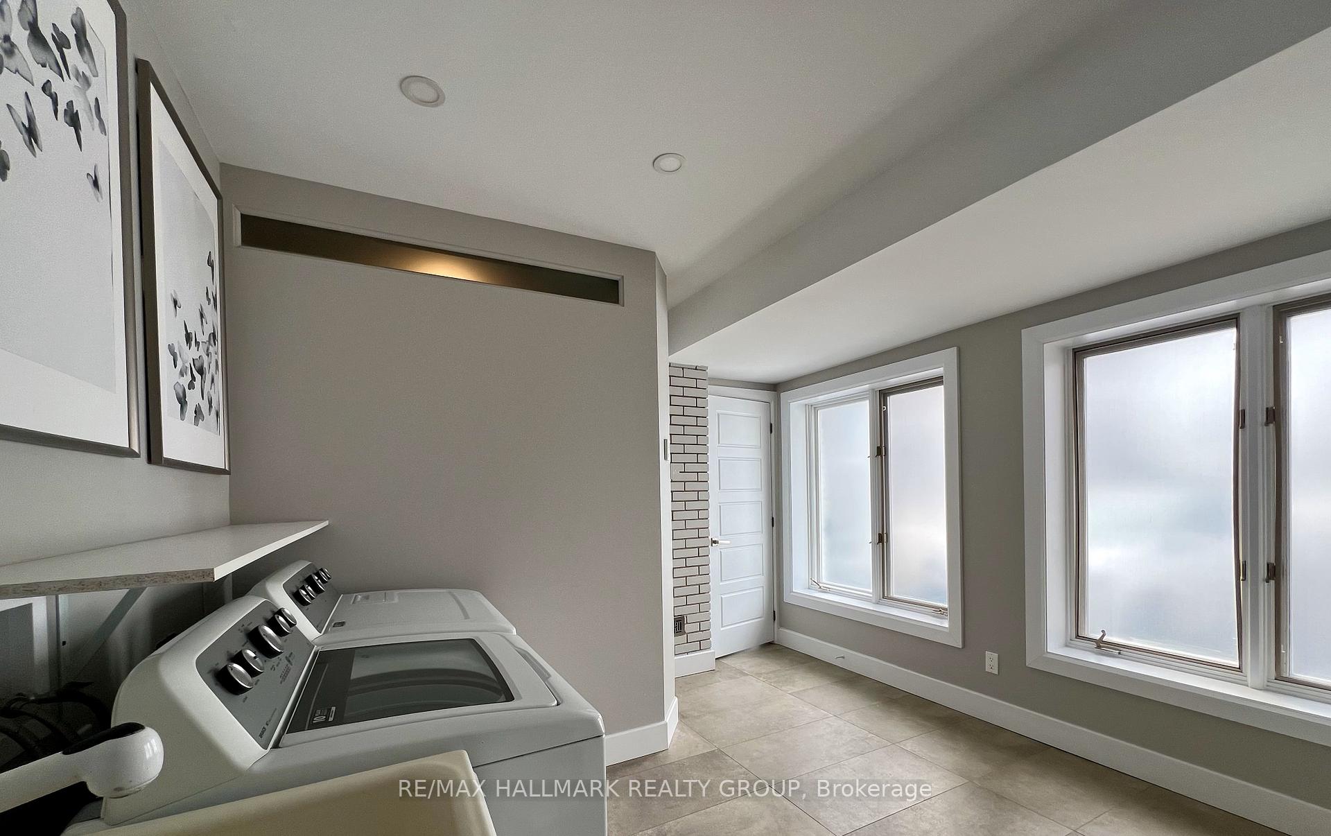 Photo 16 of 1075 Arnot Road, Ottawa, Courtland Park — HOMEH