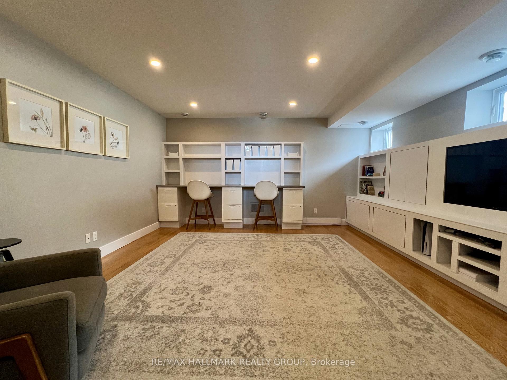 Photo 18 of 1075 Arnot Road, Ottawa, Courtland Park — HOMEH