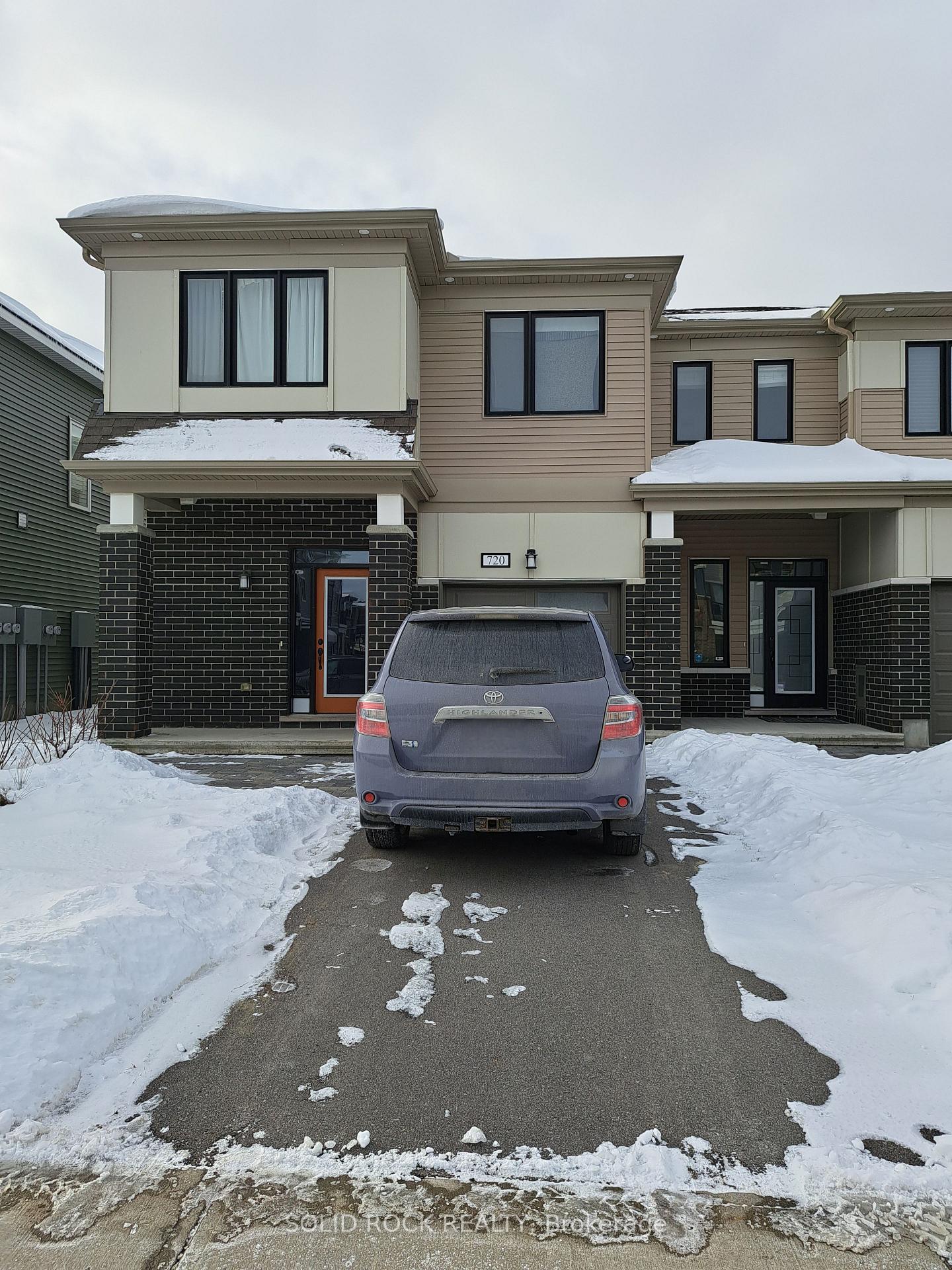 Photo 1 of 720 Rouncey Road, Ottawa, Kanata - Emerald Meadows/Trailwest — HOMEH