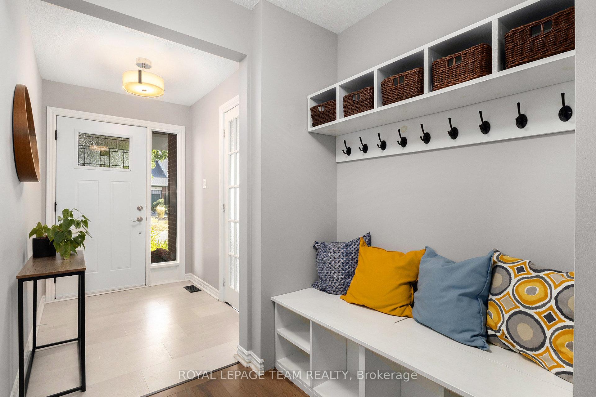 Photo 2 of 119 Huntsman Crescent, Ottawa, Kanata - Bridlewood — HOMEH