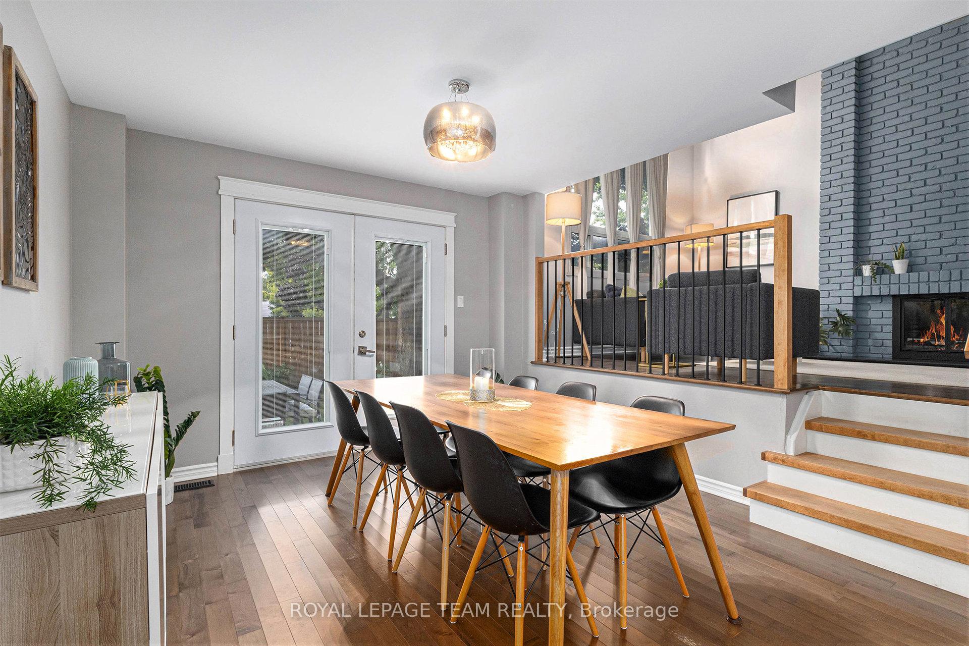 Photo 7 of 119 Huntsman Crescent, Ottawa, Kanata - Bridlewood — HOMEH