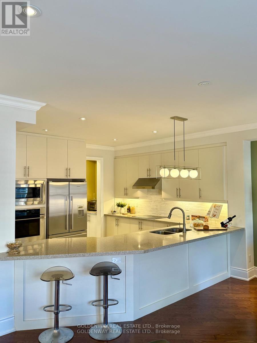 Photo 6 of 215 Angus Glen Boulevard, Markham, Angus Glen — HOMEH