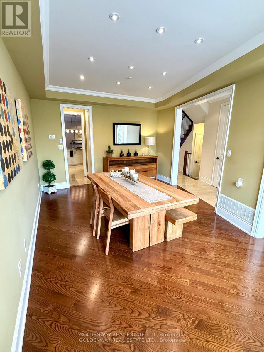 Photo 7 of 215 Angus Glen Boulevard, Markham, Angus Glen — HOMEH