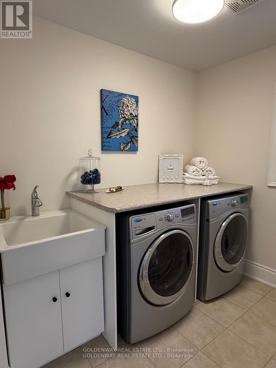 Photo 12 of 215 Angus Glen Boulevard, Markham, Angus Glen — HOMEH