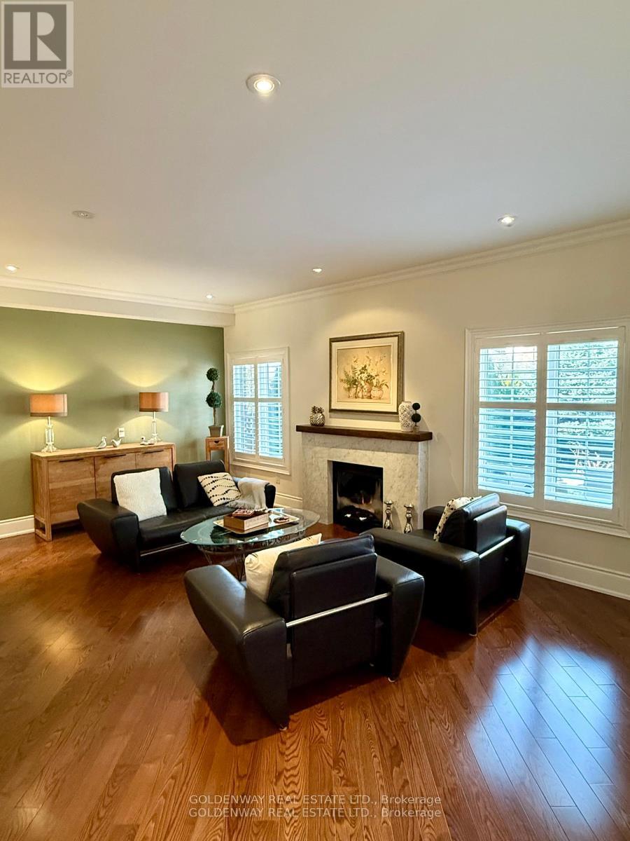 Photo 14 of 215 Angus Glen Boulevard, Markham, Angus Glen — HOMEH