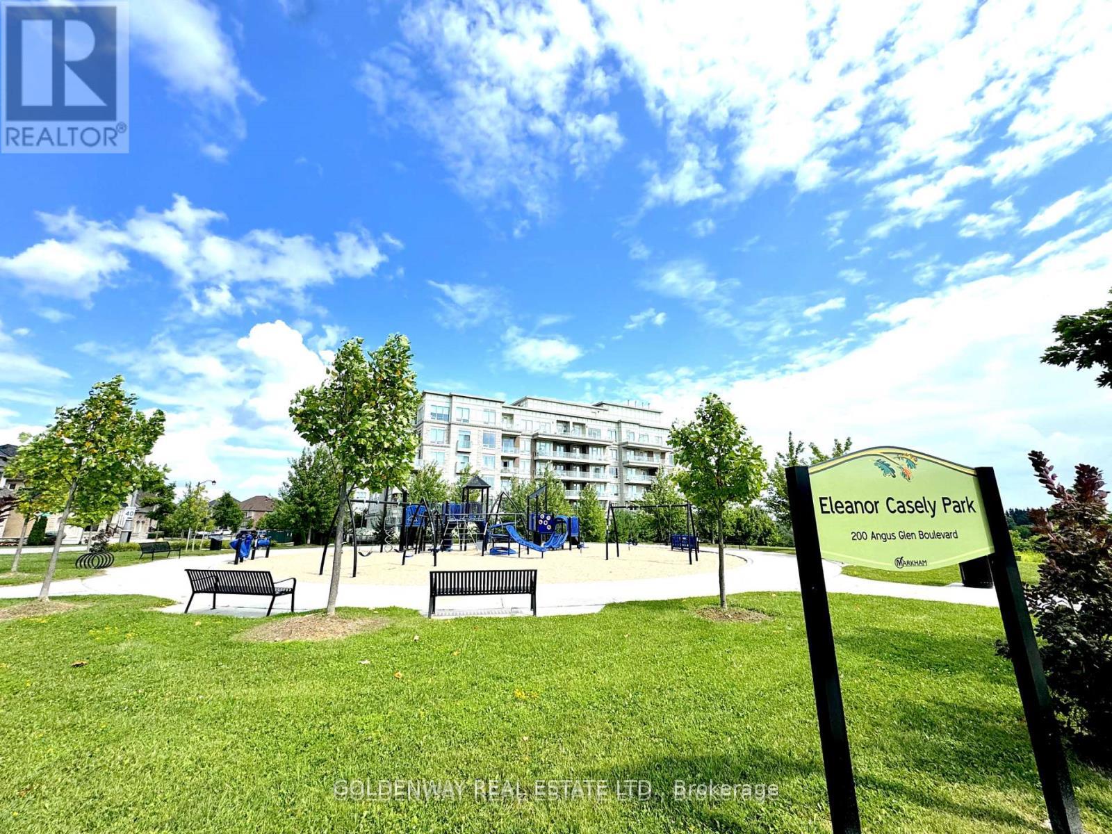 Photo 29 of 215 Angus Glen Boulevard, Markham, Angus Glen — HOMEH