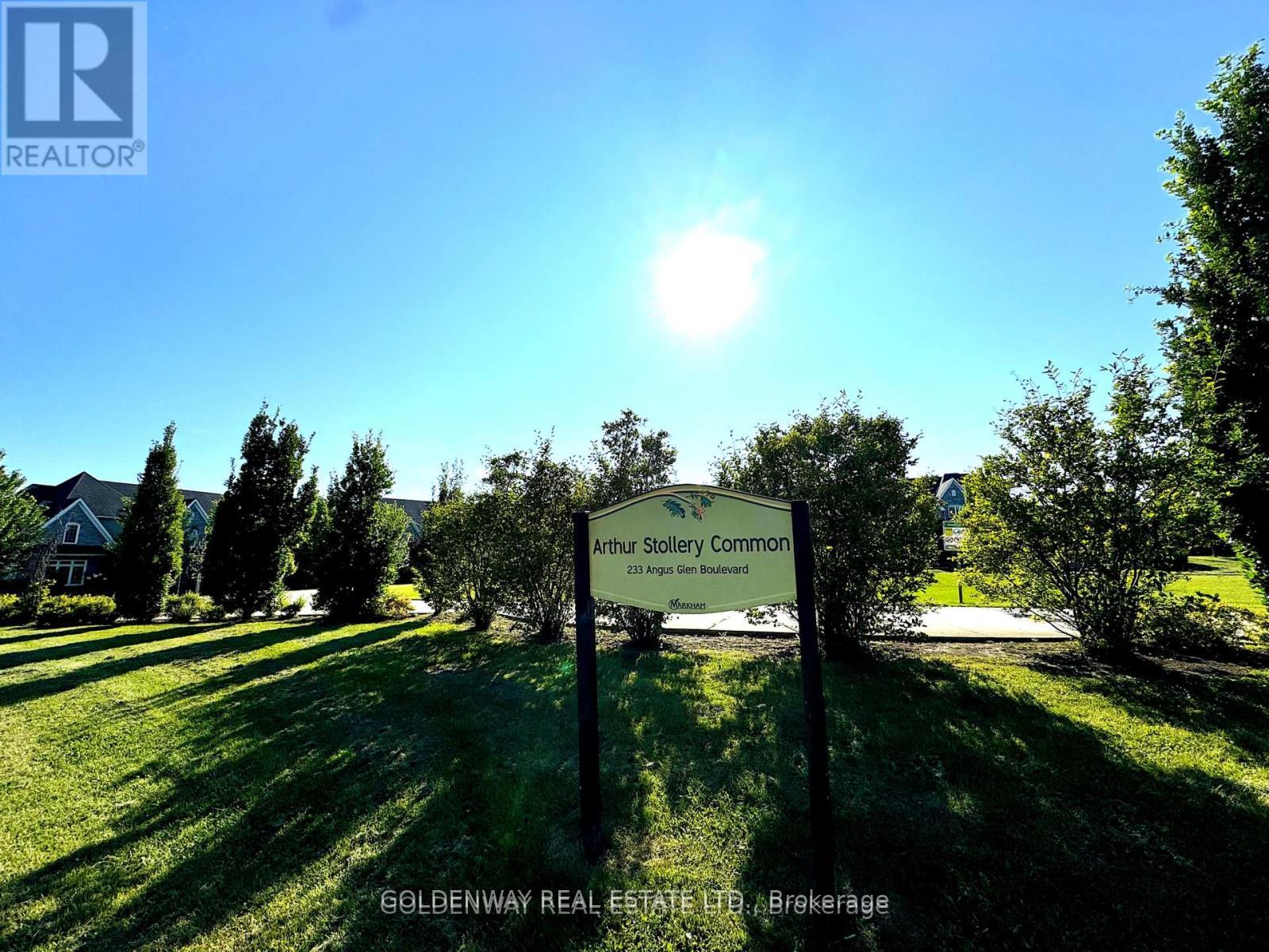 Photo 30 of 215 Angus Glen Boulevard, Markham, Angus Glen — HOMEH