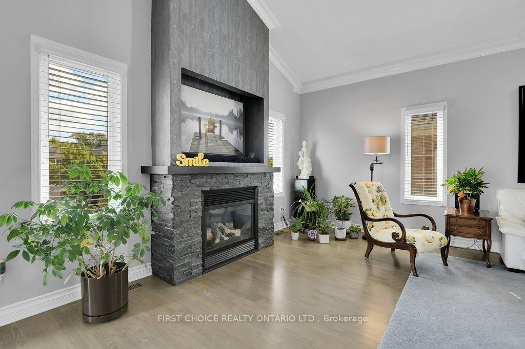 Photo 8 of 12 Kinmount Private, Ottawa, Kanata - Kanata Lakes/Heritage Hills — HOMEH