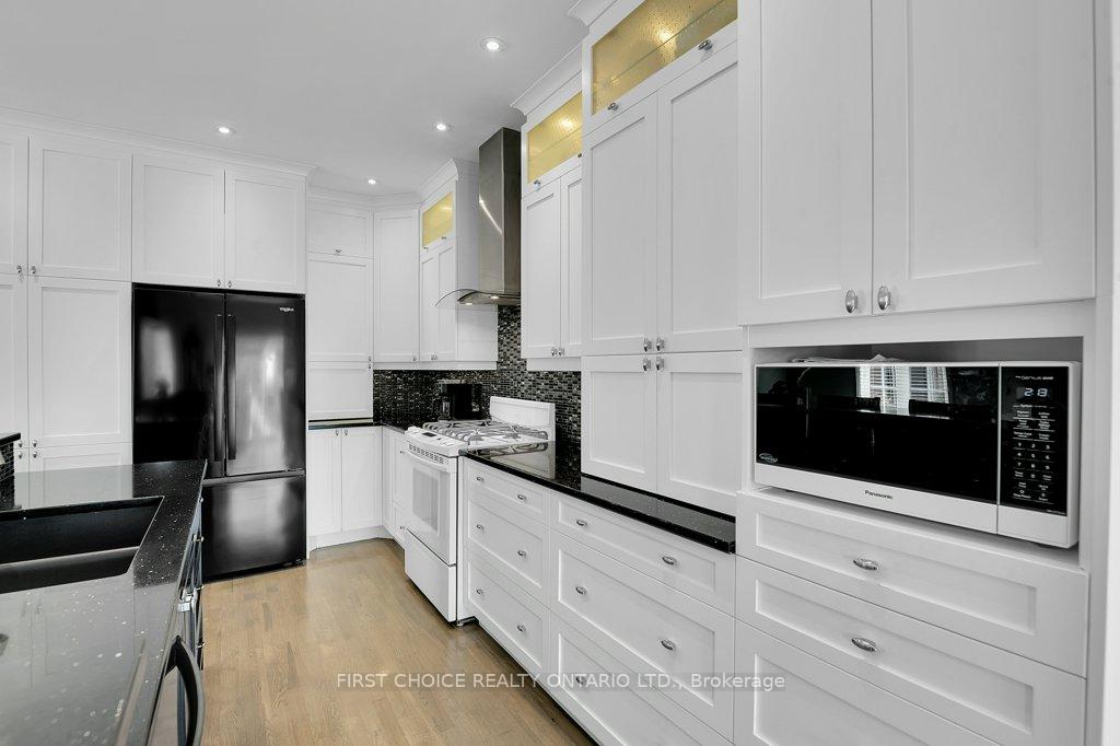 Photo 13 of 12 Kinmount Private, Ottawa, Kanata - Kanata Lakes/Heritage Hills — HOMEH