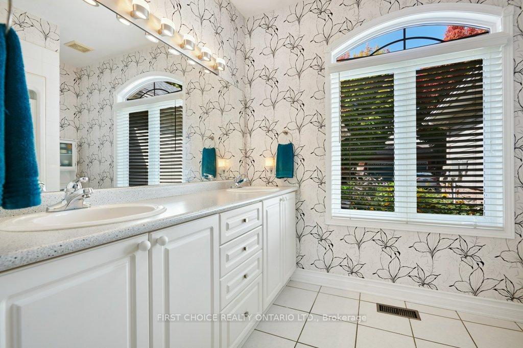Photo 17 of 12 Kinmount Private, Ottawa, Kanata - Kanata Lakes/Heritage Hills — HOMEH