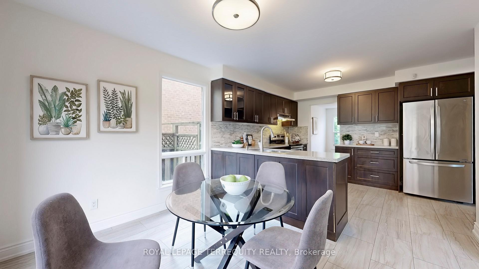 Photo 14 of 8 Couperthwaite Crescent, Markham, Unionville — HOMEH